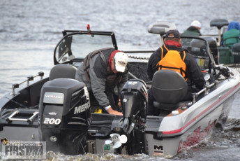 A156B41F-7B32-407A-B4AE-AF80AC16BC4A