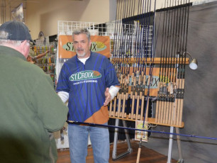 A17EE5C8-6471-435C-A706-93457DC2CA12