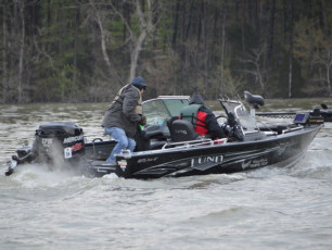 AB753B7E-FA8E-455A-B824-CC6306A929CA