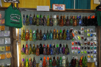 AC18F0B7-5B3A-4CA1-B0B2-AF0CB46A8F16