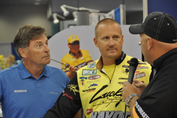 ADD2FCF0-FCEA-4871-A723-23677CFD8641