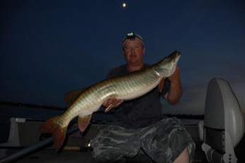 AE960E7A-8533-431C-B42B-CB2EBE172281