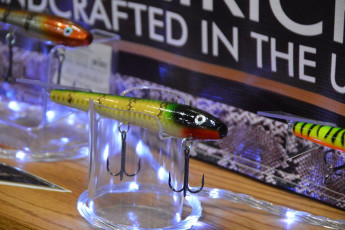 AF4AD5B1-B7AB-4B9E-9B89-2A79A139C937