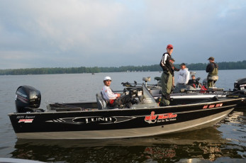 AF9749B1-A2A7-49BB-AF07-08027BC6B3BA