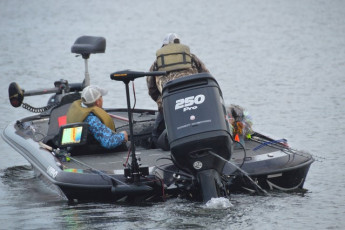 B61A4039-3698-40D3-B44E-5EBD0CB8FA61