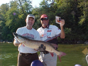 B6E47182-1A4F-40A4-8D77-ECA31D523ABB