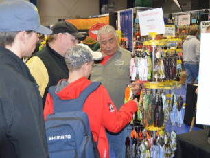 B72493DC-A2AA-40F8-BEC1-3252520F0F75