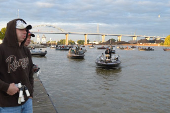 BA039669-423C-43B0-BAF5-BF2DE6E4D20F