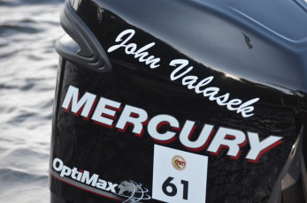 BA2B4F9C-7381-4E9A-B487-BCF4C044E2EE