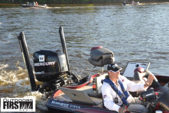 BAB9B464-D6D8-4652-894D-E0DB9F6D242F