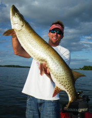 BBB39165-D9FE-4B97-BF9F-D3D61A3D3723