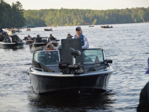 BD715E33-6638-422B-87EA-FA73C95C9BDA