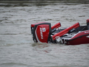 C245459B-1FFD-4762-9434-9B7CD9A90F9A