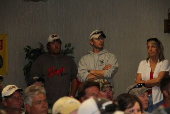 C2F854D4-CCDF-405E-8F69-9787459F5D2A