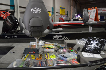 C59E4F44-D29F-4295-A2CC-B1BBAC3EC8F6