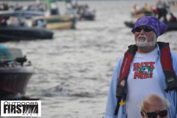 C5FF026F-6B4D-4E90-AB3F-433128F5D5C5