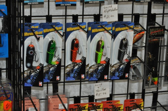 C8DAAD55-3A20-4F7E-B1B0-0362F1B5DEAF