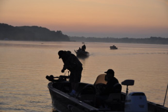 C935B230-8463-40F9-86F0-48DA76550E80