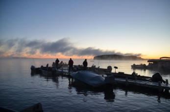 CDE9C5A8-3C55-4DA0-BF9C-15B8C3547C3B