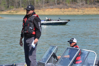 CE00CEAC-9A2C-441F-AC6A-91CB8F8D7D4E