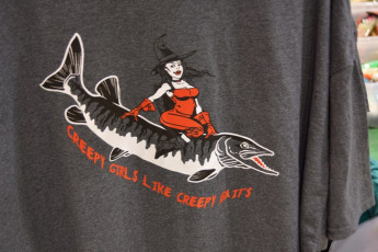 CE55A3EC-C9A9-4F7E-9316-A1FCE10972EC