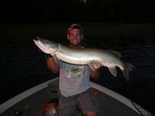 CE6B2556-4824-47B2-88D0-B204F39CFA30