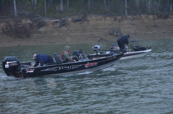 D22FBC13-A027-4FFF-89AD-2B330CCEAEA6