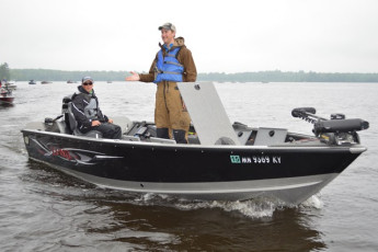 D2FA710A-2F16-4C79-B997-7722D9A39E20