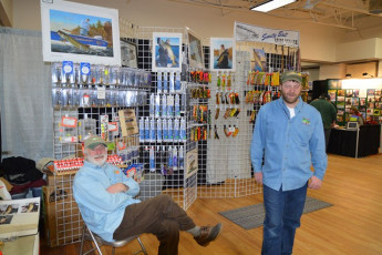 D70D99FA-8207-43EE-B0D4-82A04E09A571