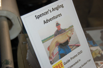 D880B521-40B6-4EA3-AE92-4808E7C1159D