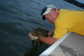 DA001D2E-381F-4716-A692-F1E5CC56B9DE