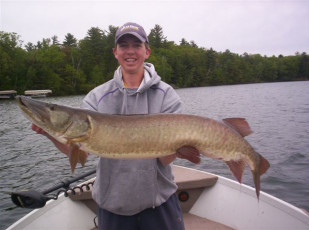 DA49EBF8-35CE-408B-B37E-650C745C64CD