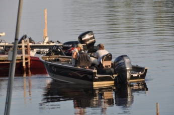 DCD5058F-A1F0-4D7A-8E2A-CC8FBF401B6E