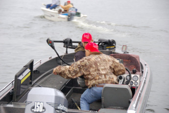 DEEA06E4-45F8-4F18-8DDB-B7A4938D74E3