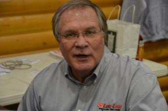 E04CD834-6116-457D-94D1-64A5306CB228