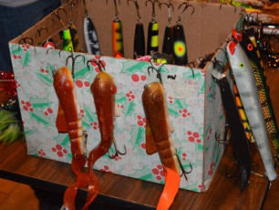 E1A4FA94-5C5D-456F-8D99-787EB9653A3F