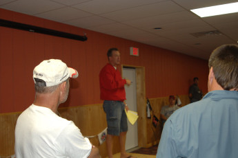 E2E607B4-DC5C-4A92-AAE5-319E83791EEA