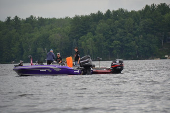 E60FF51C-C2B5-454C-AF6E-5A9D14CB4319