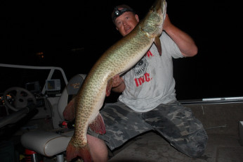 E89A1089-8692-4D49-9544-70AA69E678AE