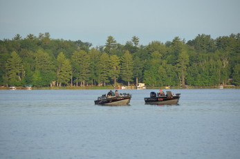 E8ADC633-A565-4780-95C8-E171A4F222AB