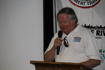 E8C3B326-5E5E-48AA-A6BD-F281F493E0D6