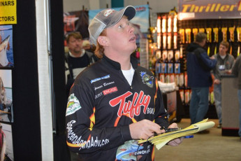 E8FBE576-CB92-4F77-8038-1B62BD13EDB8