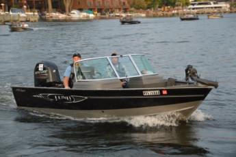 E925F032-4768-4A7B-A4D9-DF55B06190EF