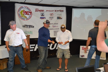 E9AD5596-574E-4707-899A-6DFD9BCF4E52