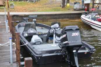 EB540909-1AA3-4817-BA7A-85AB99583BD5