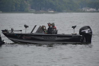 EC60CE04-CA2D-420C-98FD-01BE8FCAAAD9