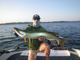 ECF0F562-8703-48B8-9A56-C98D415AD10D