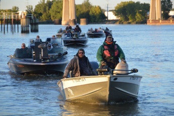 EDE5B47D-CB5D-43F1-8D9E-36A0473DA294