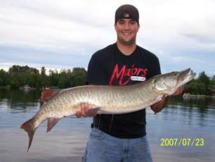 EE64629B-8636-4EEB-B7BF-10ABE39CF345