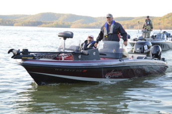 EEB02FFC-B103-428E-9B7E-43B06ACC20FC